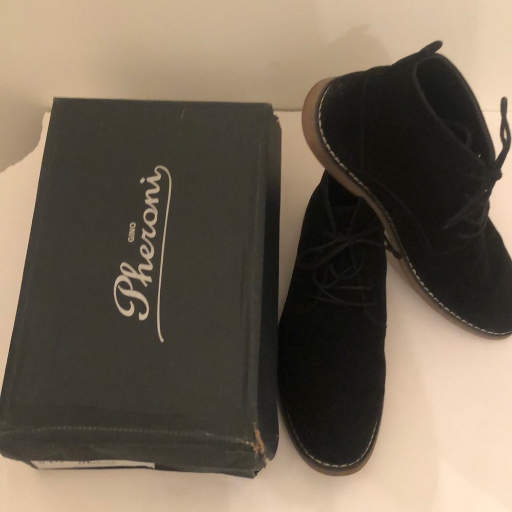 Gino Pheroni Suede Chukka Boot